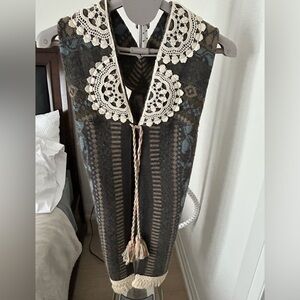 Honeybea Designhive Vest